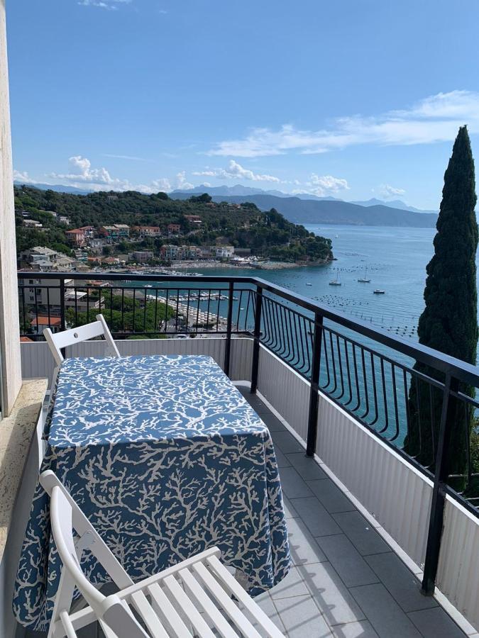 La Terrazza Sul Golfo Apartment Porto Venere Exterior photo